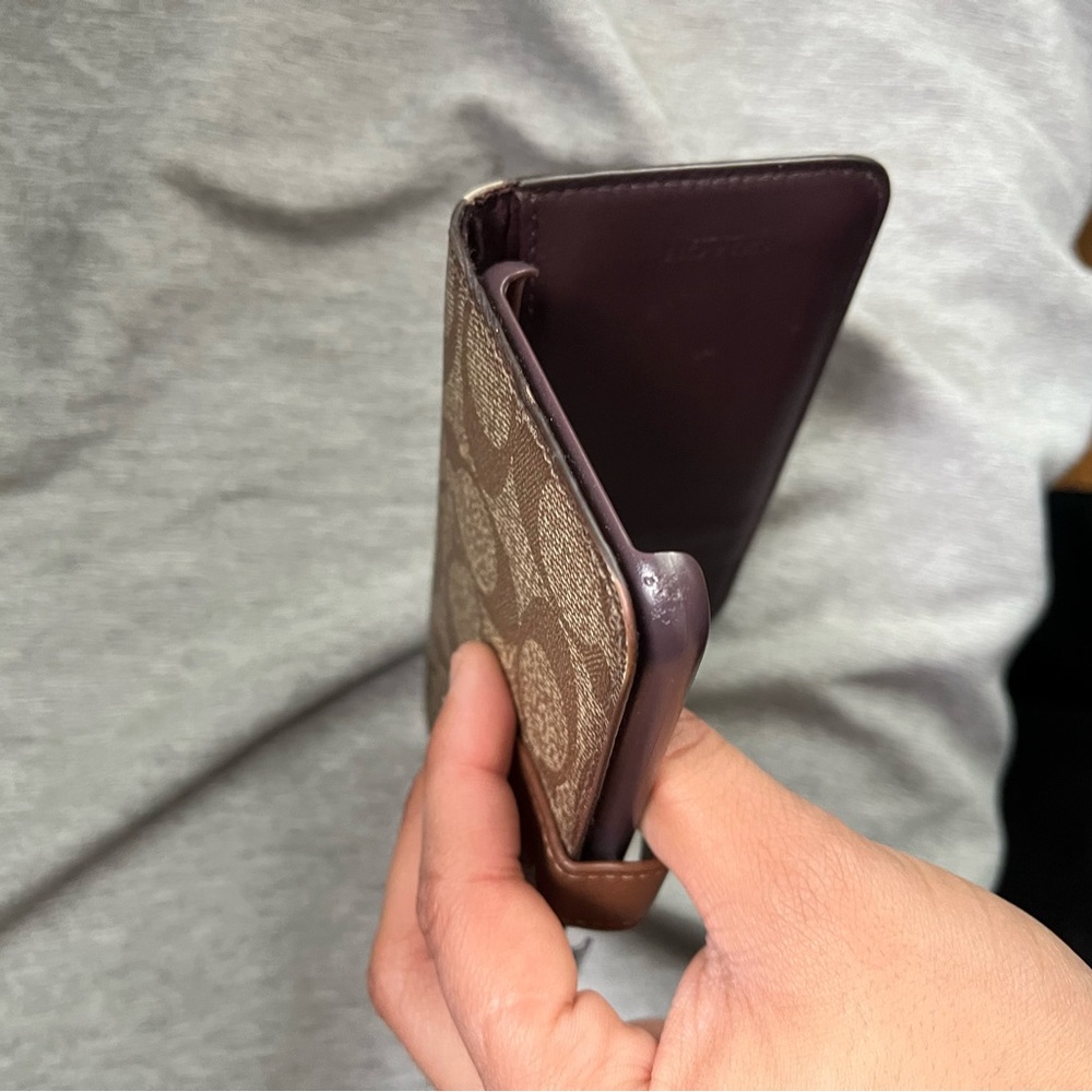 Coach Brown Patterned Wallet Case - Picture 5 of 7